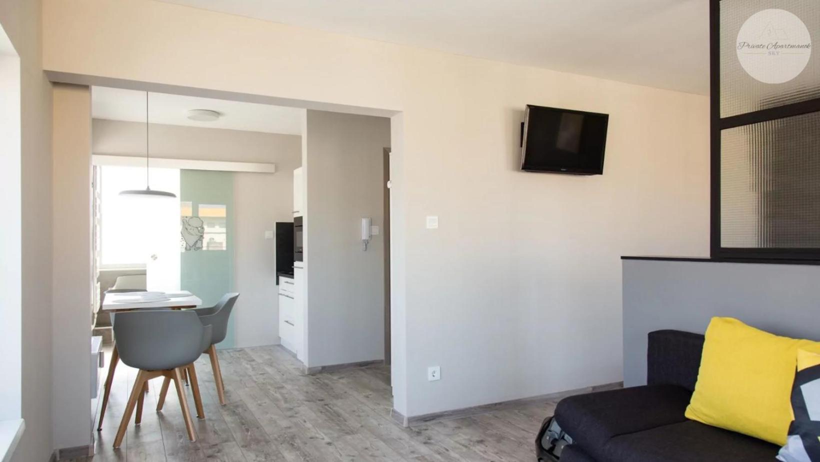 Sky Panorama Apartman Pecs Exterior photo